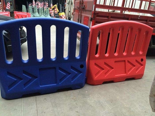 隔離水馬